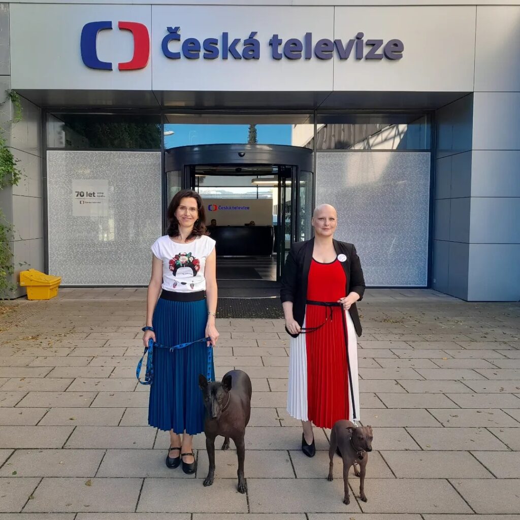 česká televize pořad dobré ráno i love naked renata horová a eva voslářová